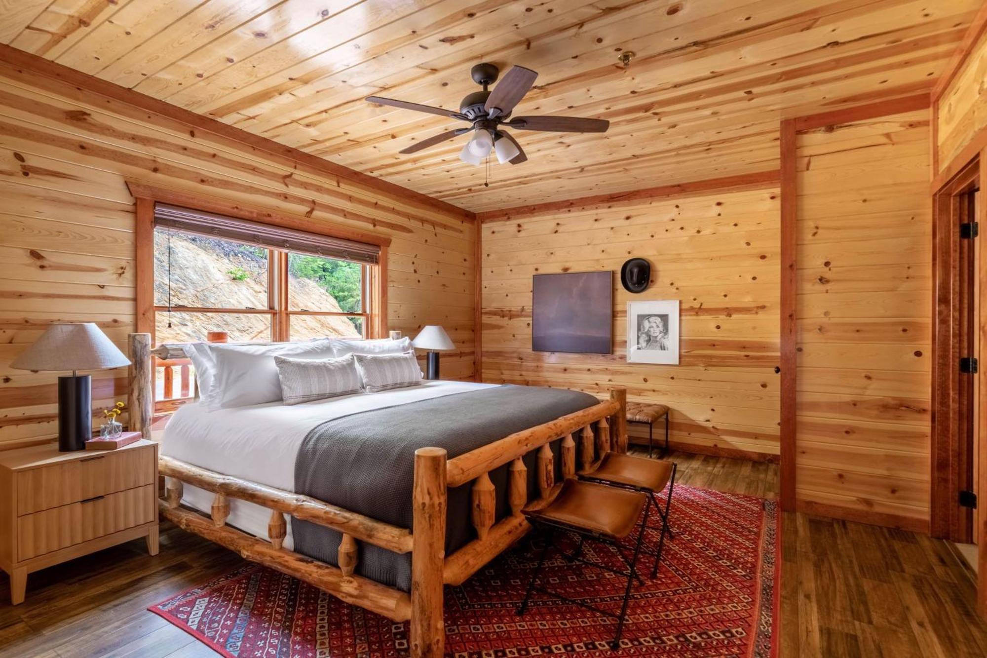 Sugarland By Avantstay Sleeps 28 Home Theatre Two Hot Tubs Indoor Pool Incredible Views Pigeon Forge Eksteriør bilde
