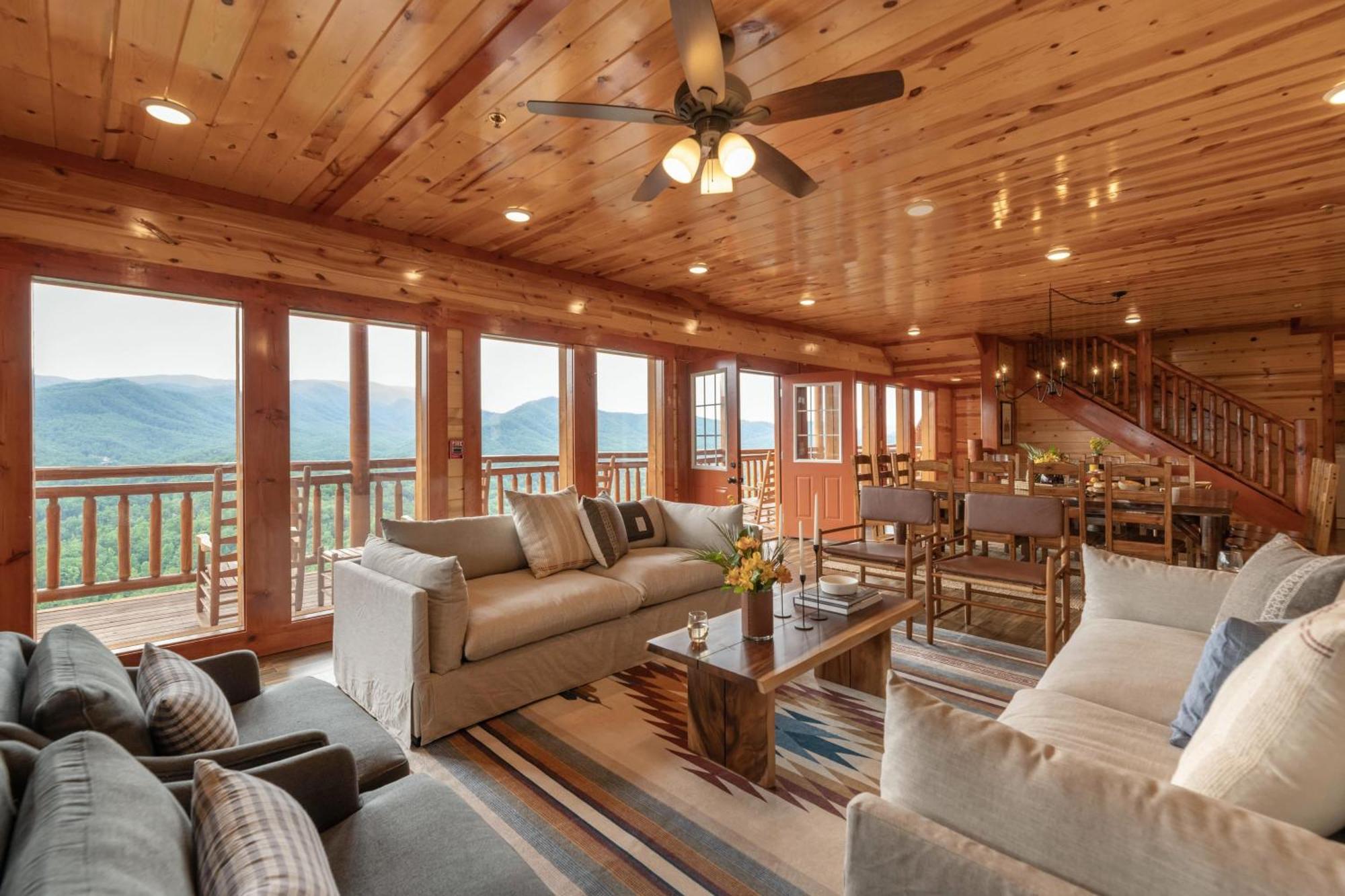 Sugarland By Avantstay Sleeps 28 Home Theatre Two Hot Tubs Indoor Pool Incredible Views Pigeon Forge Eksteriør bilde
